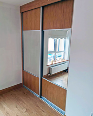 Modern Style Sliding Wardrobe Image